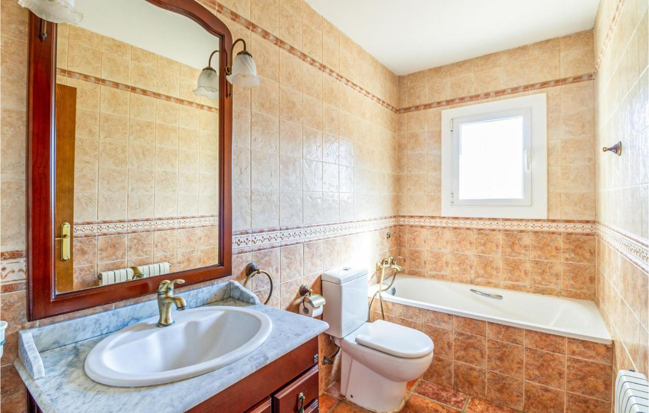 Stunning Home In Palafolls Ngoại thất bức ảnh